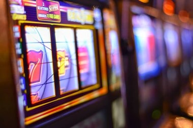indospin188 live blackjack table with dealer and player interface